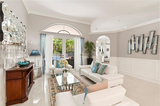 16601 SW 87th Court, Palmetto Bay, FL 33157