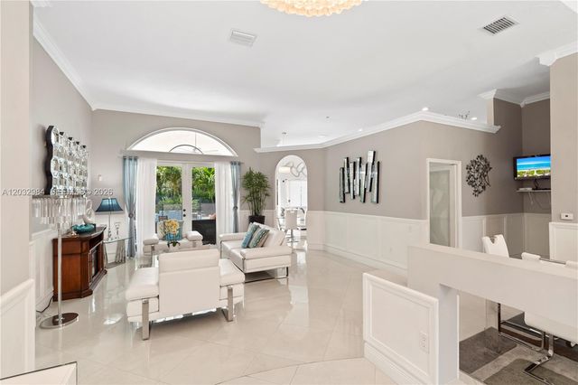 16601 SW 87th Court, Palmetto Bay, FL 33157