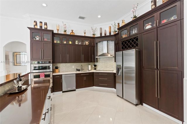 16601 SW 87th Court, Palmetto Bay, FL 33157