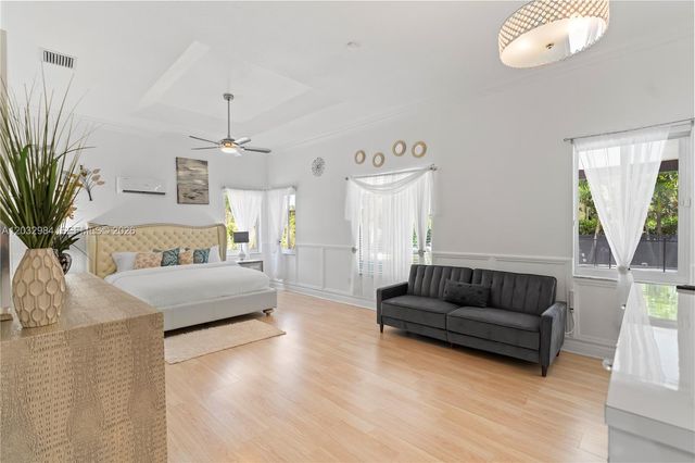 16601 SW 87th Court, Palmetto Bay, FL 33157
