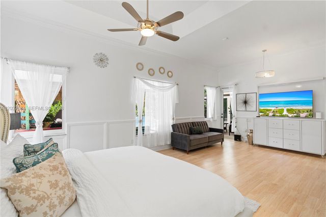 16601 SW 87th Court, Palmetto Bay, FL 33157