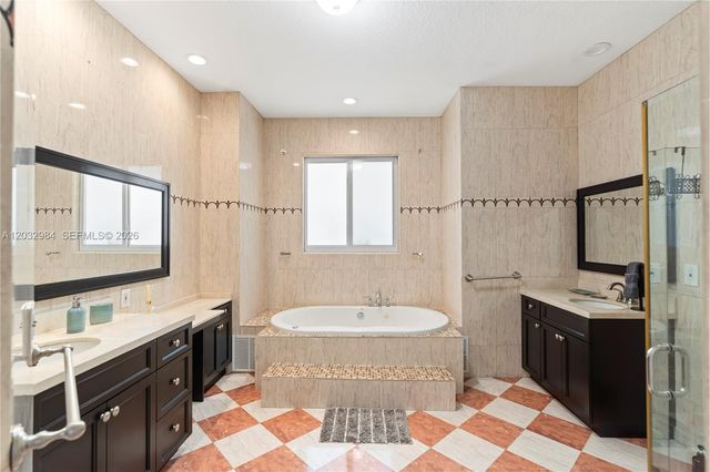16601 SW 87th Court, Palmetto Bay, FL 33157