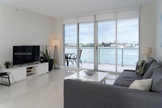 17050 N Bay Road 406, Sunny Isles Beach, FL 33160