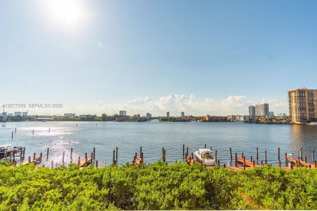 17050 N Bay Road 406, Sunny Isles Beach, FL 33160