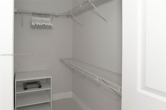 17050 N Bay Road 406, Sunny Isles Beach, FL 33160