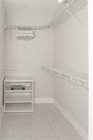 17050 N Bay Road 406, Sunny Isles Beach, FL 33160