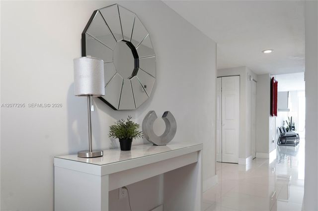17050 N Bay Road 406, Sunny Isles Beach, FL 33160