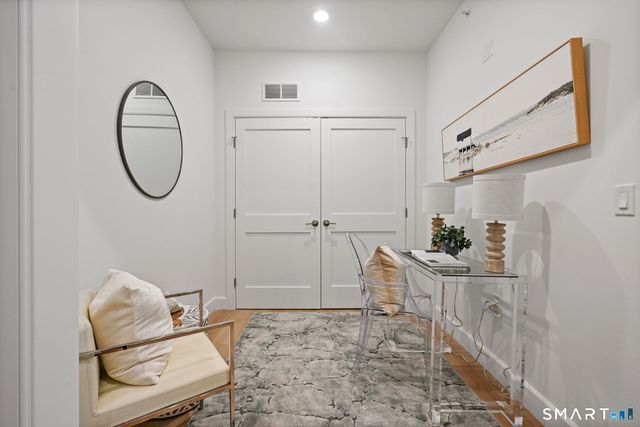 131 Beach Road 202, Fairfield, CT 06824