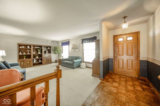 812 Eastgate Drive, Anderson, IN 46012