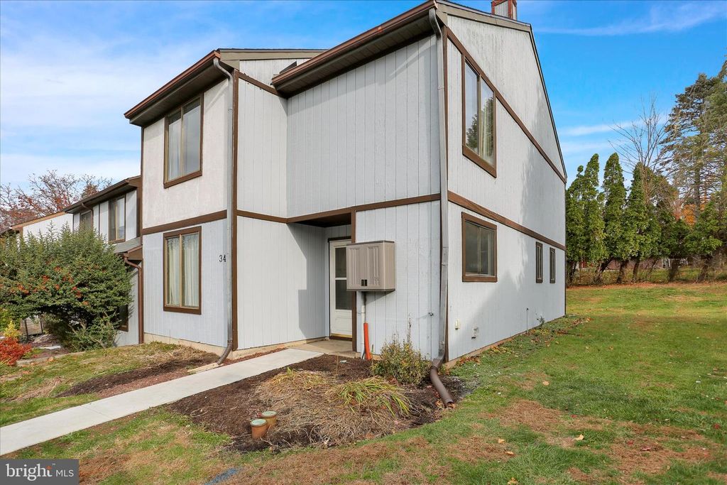 3-4 WILLOW WAY, Reading, PA 19606