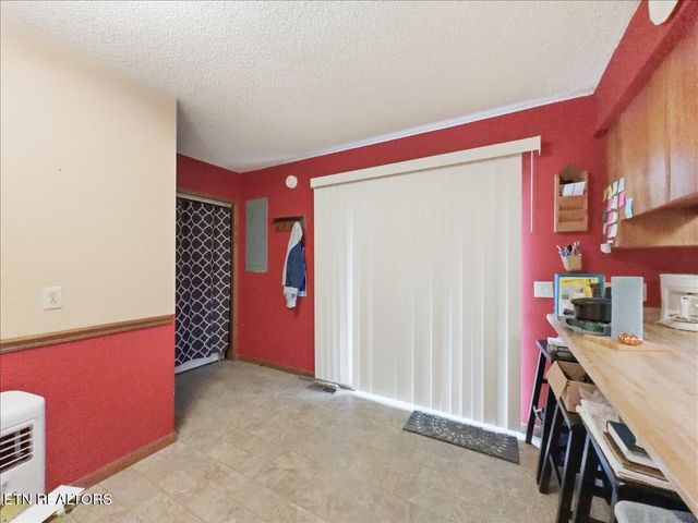 563 Washington Ave, Harrogate, TN 37752