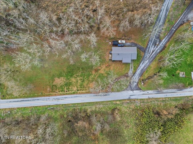 563 Washington Ave, Harrogate, TN 37752