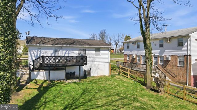 218 E 4TH AVE, Ranson, WV 25438