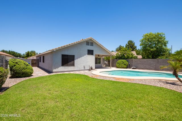 5747 E GABLE Circle, Mesa, AZ 85206
