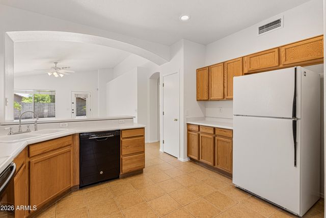 5747 E GABLE Circle, Mesa, AZ 85206