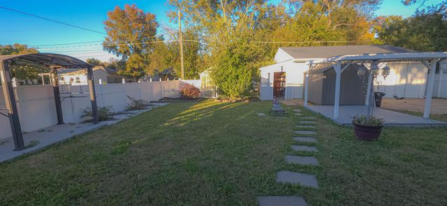 1424 Norwood Ave, El Dorado, KS 67042