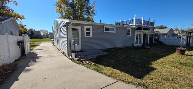 1424 Norwood Ave, El Dorado, KS 67042