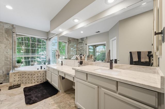 3819 Echo Mountain Drive, Houston, TX 77345