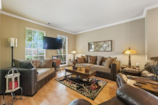 3819 Echo Mountain Drive, Houston, TX 77345