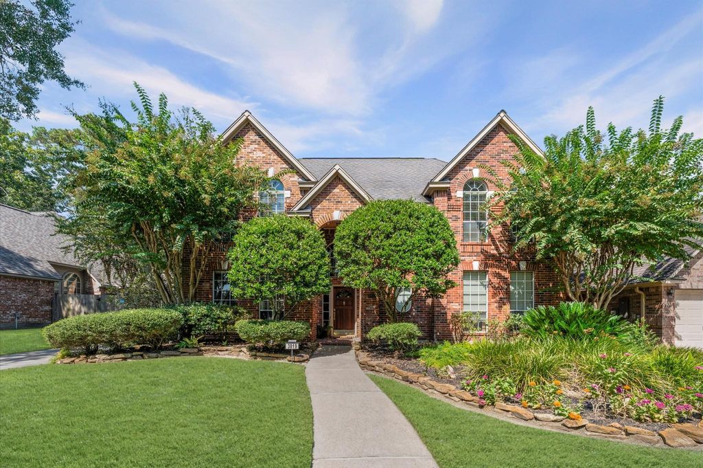 3819 Echo Mountain Drive, Houston, TX 77345