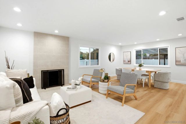 6196 Primrose Dr, La Mesa, CA 91942