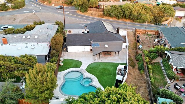 6196 Primrose Dr, La Mesa, CA 91942
