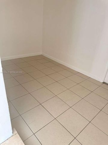 1942 Adams St 1944, Hollywood, FL 33020