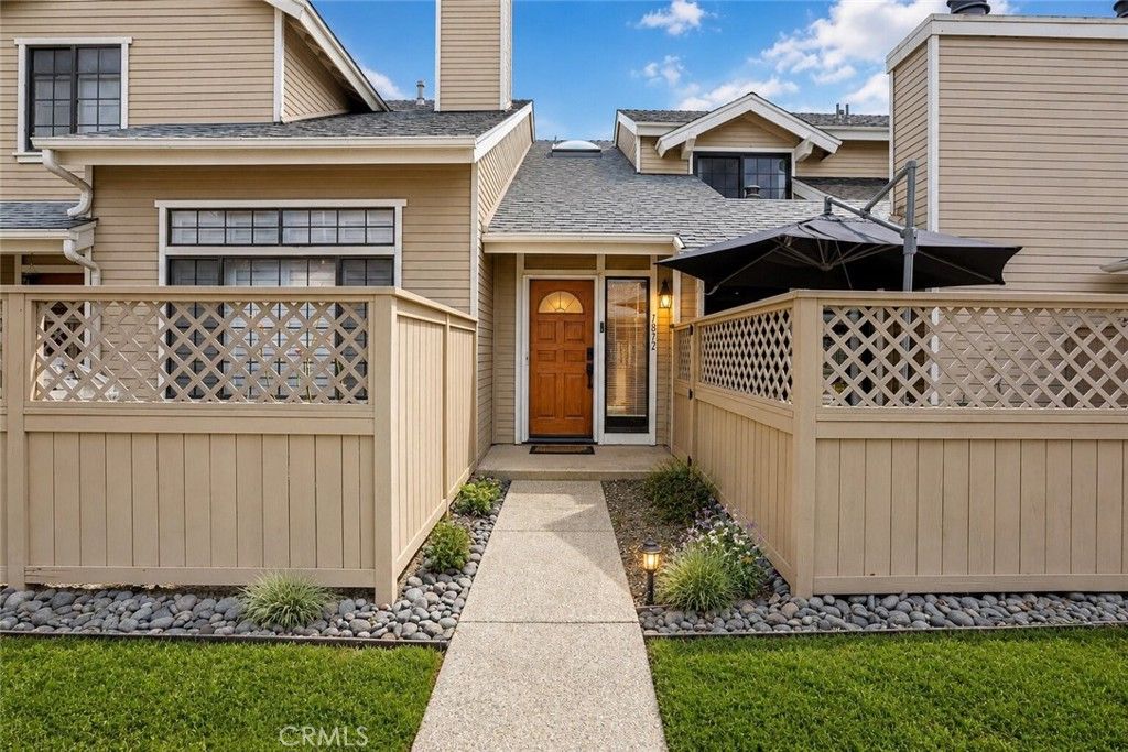 Image 1 of property listing at 1872 #39 W Falmouth, Anaheim, CA 92801