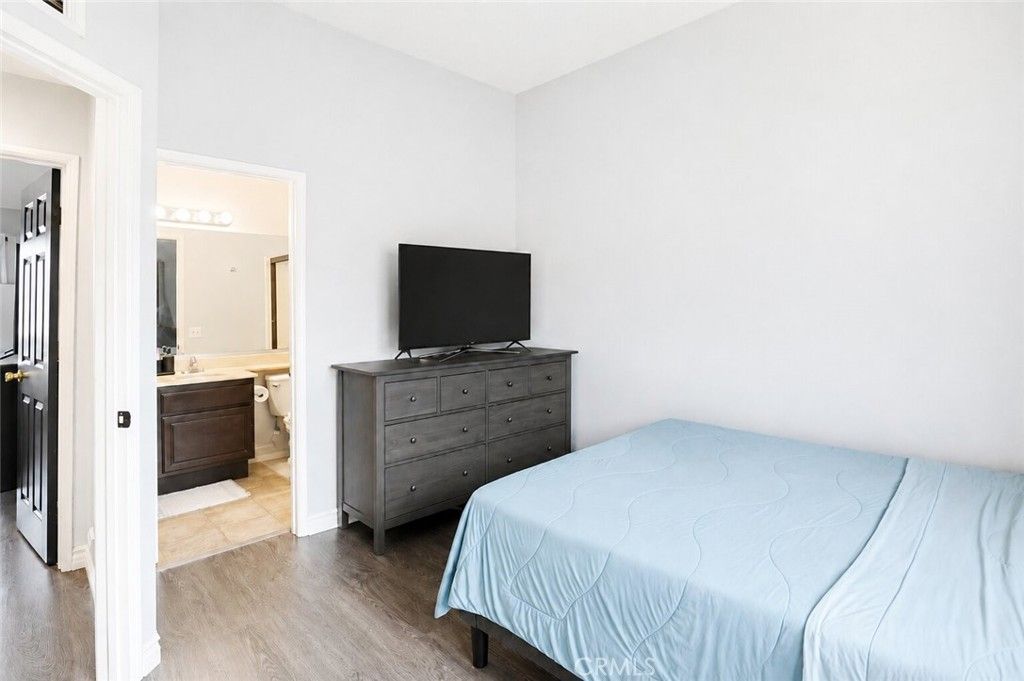 Image 13 of property listing at 1872 #39 W Falmouth, Anaheim, CA 92801