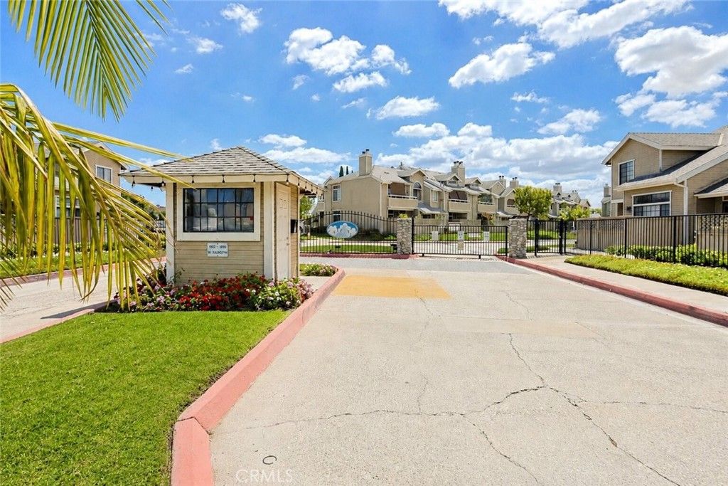 Image 28 of property listing at 1872 #39 W Falmouth, Anaheim, CA 92801