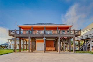 2691 Gillespie, Crystal Beach, TX 77650