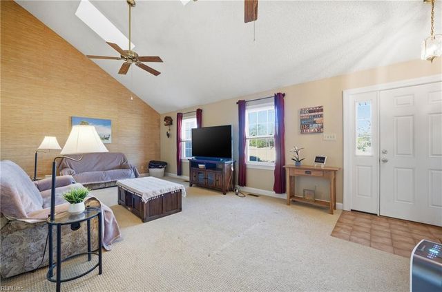 955 Kings Fork RD, Suffolk, VA 23434