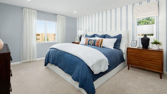 2429 Labrusca St, Manteca, CA 95337