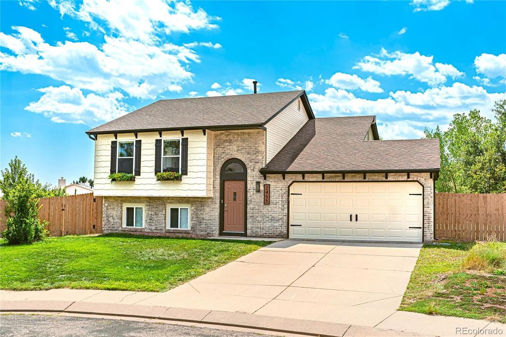 2455 Sweet Water Court, Colorado Springs, CO 80919