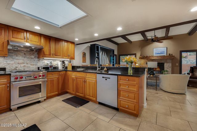 5112 N Fort Buchanan Trail, Tucson, AZ 85750