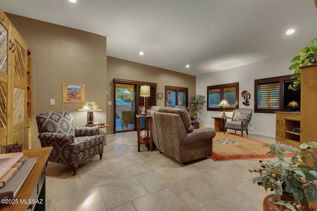 5112 N Fort Buchanan Trail, Tucson, AZ 85750