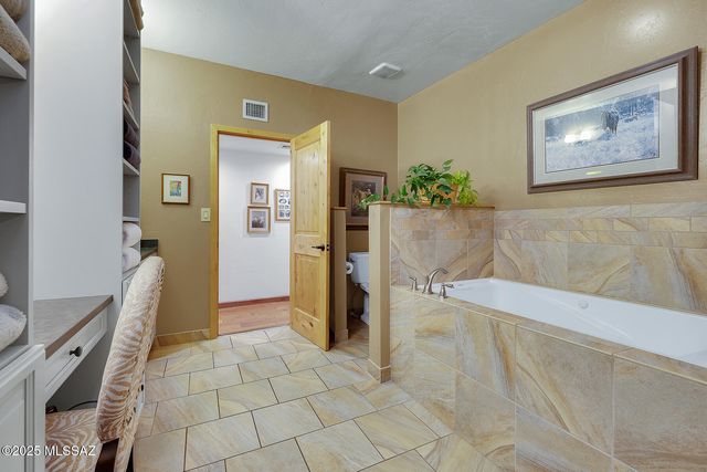 5112 N Fort Buchanan Trail, Tucson, AZ 85750