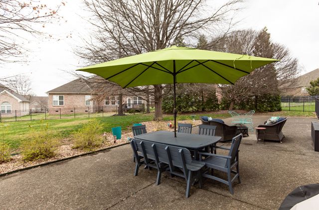 133 Deerfoot Ct, Hendersonville, TN 37075