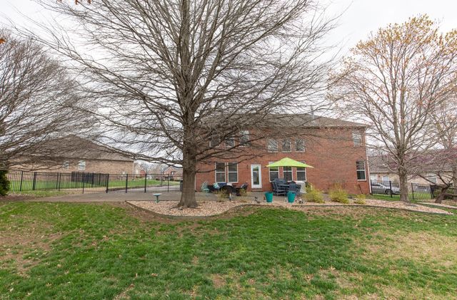 133 Deerfoot Ct, Hendersonville, TN 37075