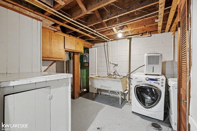 245 N Broadway Street, Mt Clemens, MI 48043