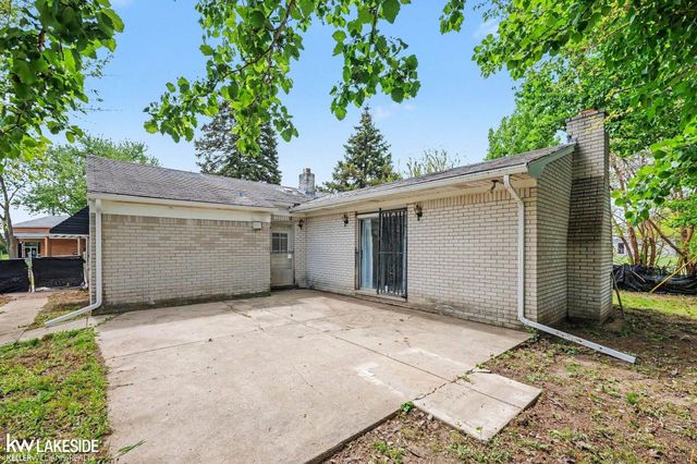 245 N Broadway Street, Mt Clemens, MI 48043