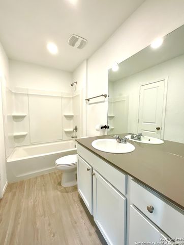 6934 Celestial Cv, San Antonio, TX 78252