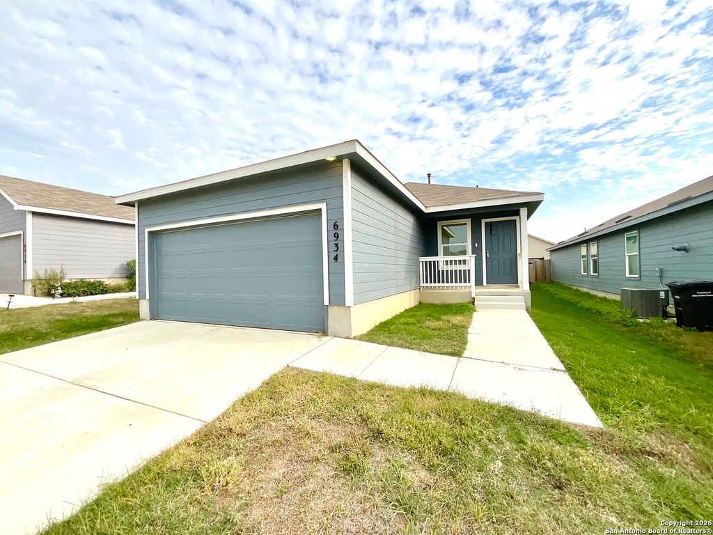 6934 Celestial Cv, San Antonio, TX 78252