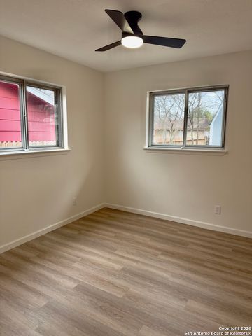 4930 Casa Espana, San Antonio, TX 78233