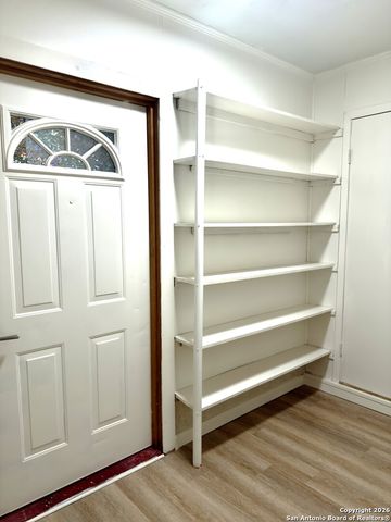 4930 Casa Espana, San Antonio, TX 78233