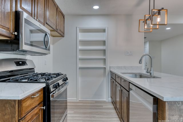 4930 Casa Espana, San Antonio, TX 78233