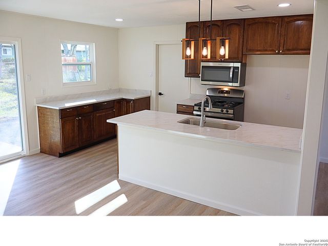 4930 Casa Espana, San Antonio, TX 78233