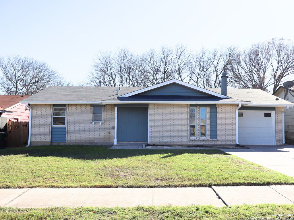 4930 Casa Espana, San Antonio, TX 78233