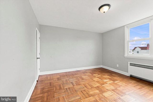7271 BRADFORD RD, Upper Darby, PA 19082