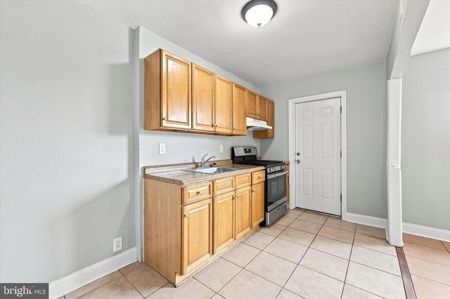 7271 BRADFORD RD, Upper Darby, PA 19082